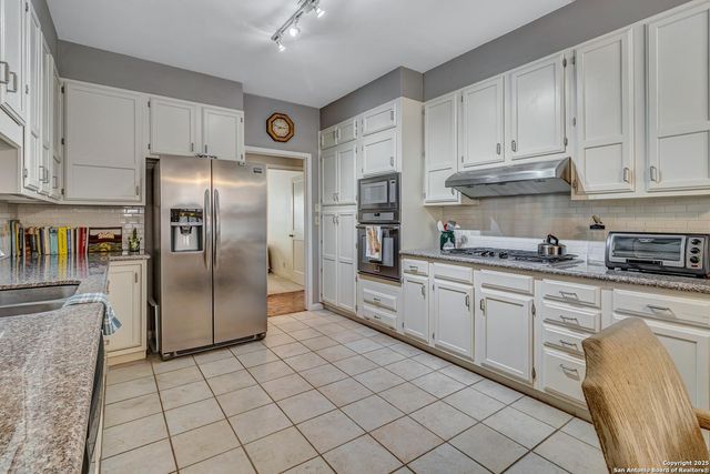 8103 N New Braunfels Ave Apt 10, San Antonio, TX 78209