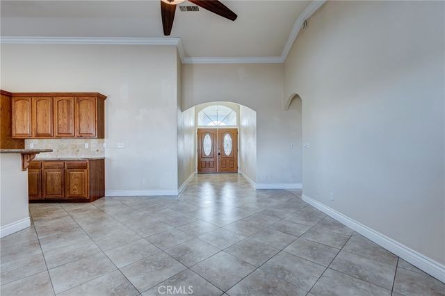 18724 Danbury, Hesperia, CA 92345