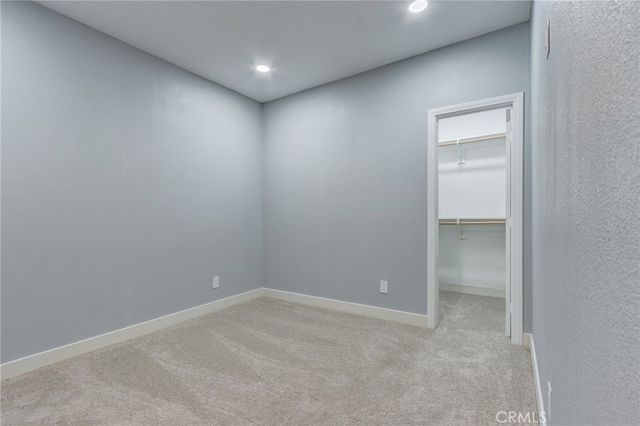 18724 Danbury, Hesperia, CA 92345