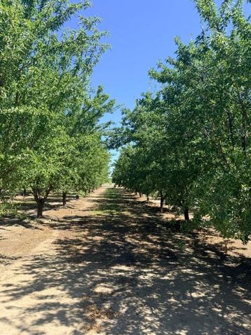 4331-4413 Service Rd, Ceres, CA 95307