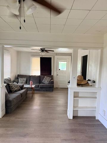 4331-4413 Service Rd, Ceres, CA 95307