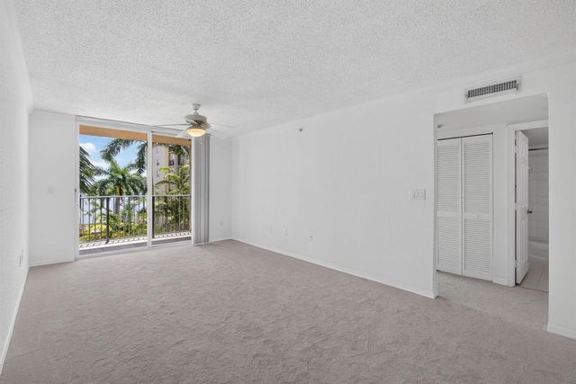 1801 N Flagler Drive 519, West Palm Beach, FL 33407