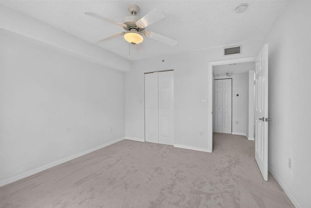 1801 N Flagler Drive 519, West Palm Beach, FL 33407
