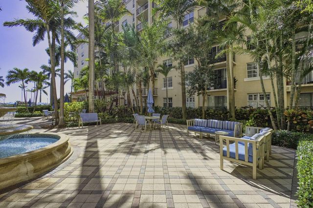 1801 N Flagler Drive 519, West Palm Beach, FL 33407