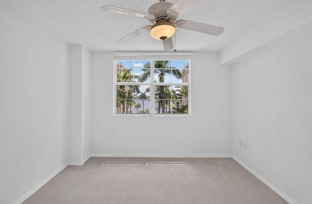 1801 N Flagler Drive 519, West Palm Beach, FL 33407