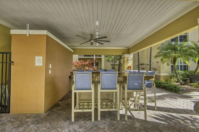 1801 N Flagler Drive 519, West Palm Beach, FL 33407