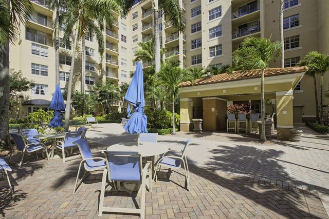 1801 N Flagler Drive 519, West Palm Beach, FL 33407