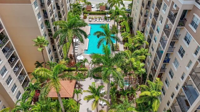 1801 N Flagler Drive 519, West Palm Beach, FL 33407