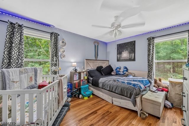 5 Lawrence Dr, Vernon Twp., NJ 07422