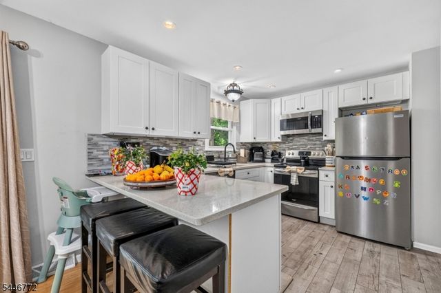 5 Lawrence Dr, Vernon Twp., NJ 07422