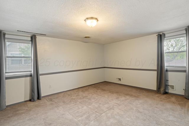 5712 BRINKMAN Drive, Amarillo, TX 79106