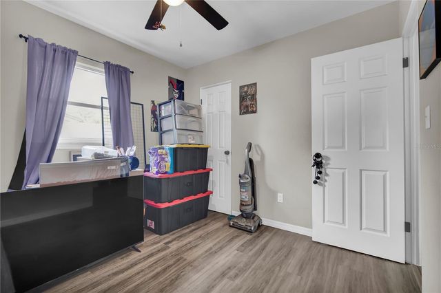 4324 AETNA, Orlando, FL 32808