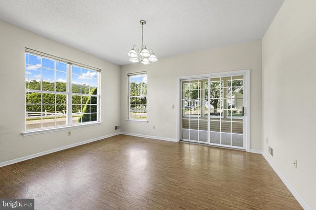 108 ROBIN LN, Barnegat, NJ 08005