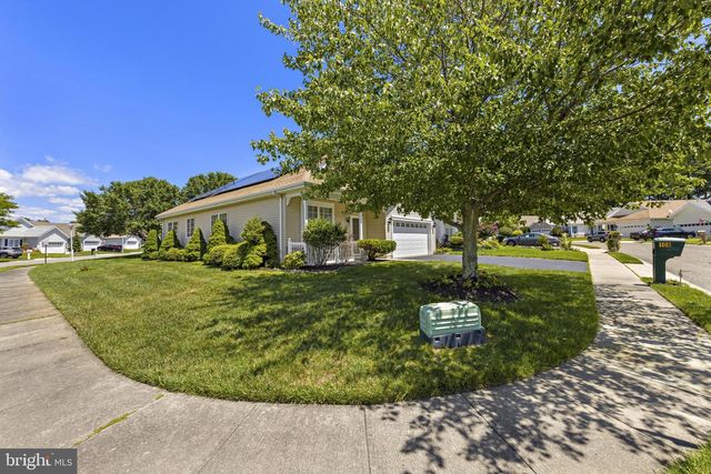 108 ROBIN LN, Barnegat, NJ 08005
