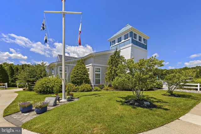 108 ROBIN LN, Barnegat, NJ 08005
