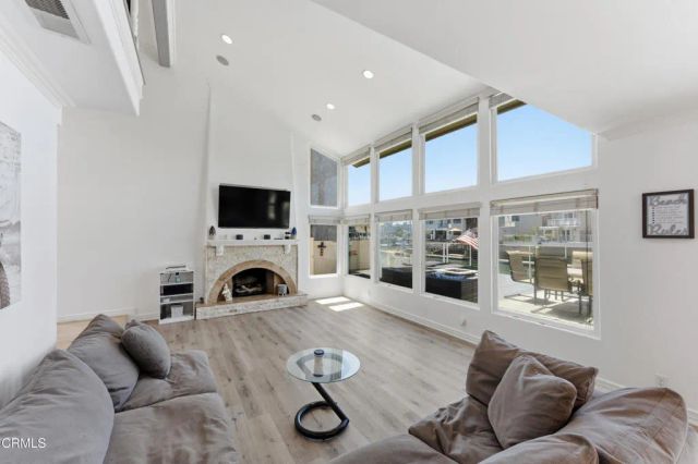 2355 Peninsula Road, Oxnard, CA 93035