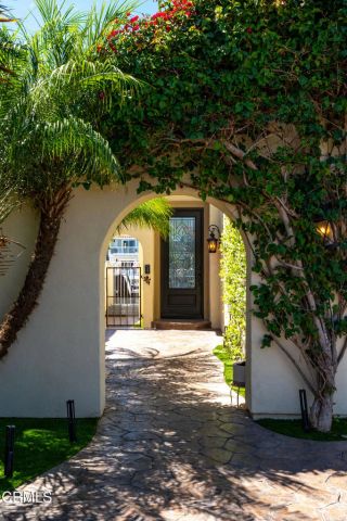 2355 Peninsula Road, Oxnard, CA 93035