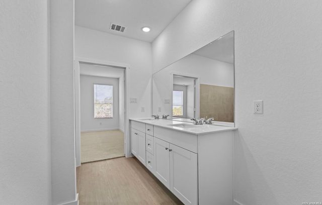 14822 Taradeau, San Antonio, TX 78254