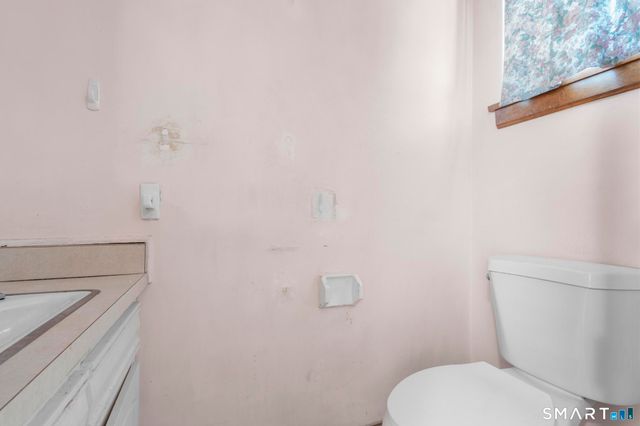 221 Monticello Drive 221, Branford, CT 06405