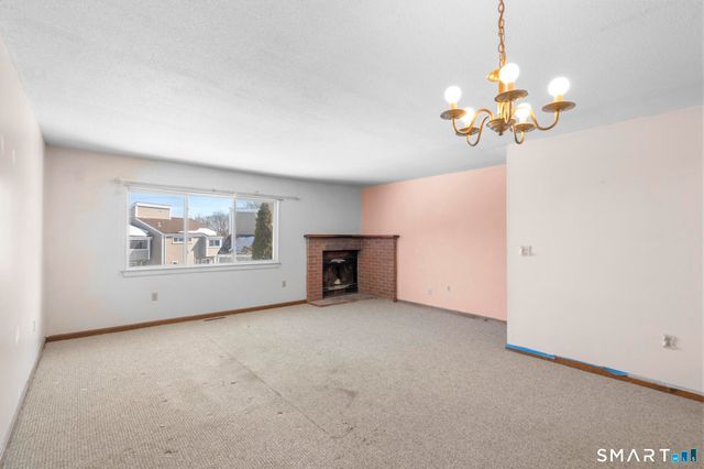 221 Monticello Drive 221, Branford, CT 06405