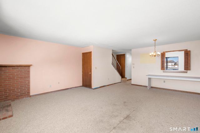 221 Monticello Drive 221, Branford, CT 06405