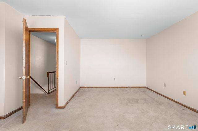 221 Monticello Drive 221, Branford, CT 06405