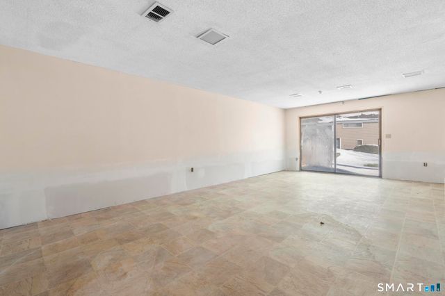 221 Monticello Drive 221, Branford, CT 06405