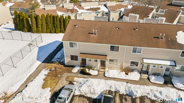 221 Monticello Drive 221, Branford, CT 06405