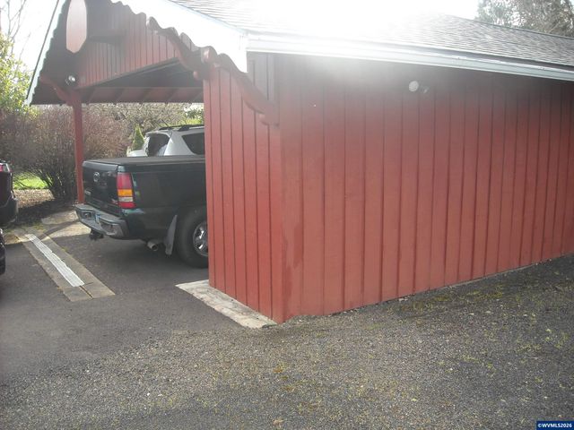 4850 NW Crescent Valley Dr, Corvallis, OR 97330