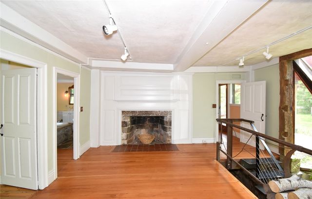 259 Green Hill Beach Road, South Kingstown, RI 02879