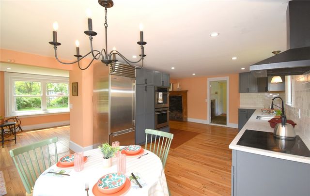 259 Green Hill Beach Road, South Kingstown, RI 02879