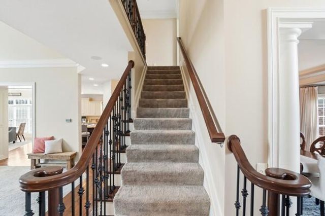 5992 Trafalgar Court, Dublin, OH 43016