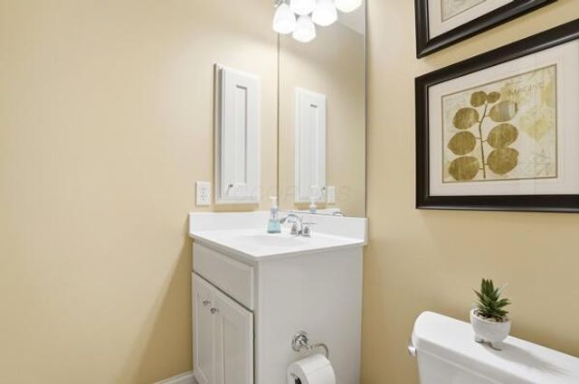 5992 Trafalgar Court, Dublin, OH 43016