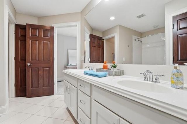 5992 Trafalgar Court, Dublin, OH 43016