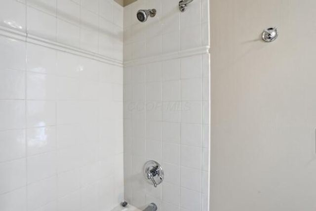 5992 Trafalgar Court, Dublin, OH 43016