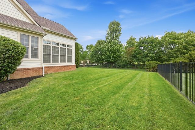5992 Trafalgar Court, Dublin, OH 43016