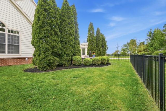 5992 Trafalgar Court, Dublin, OH 43016