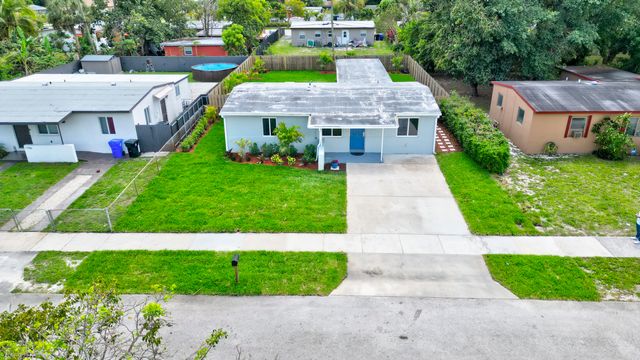 1760 NW 18th Street NW, Fort Lauderdale, FL 33311