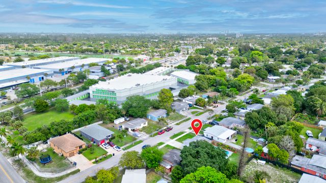 1760 NW 18th Street NW, Fort Lauderdale, FL 33311