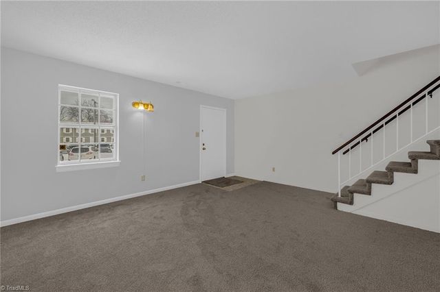 5735 Bramblegate Road G, Greensboro, NC 27409