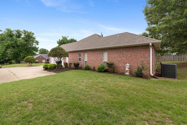 3810 Millbrook Drive, Bryant, AR 72022