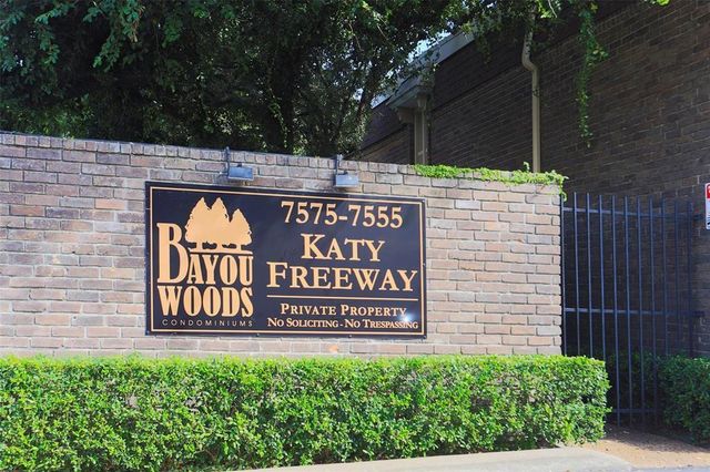 7575 Katy Freeway 111, Houston, TX 77024