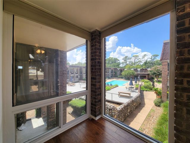 7575 Katy Freeway 111, Houston, TX 77024