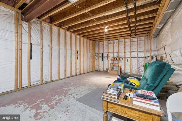 17609 OVERLOOK RD, Dumfries, VA 22026