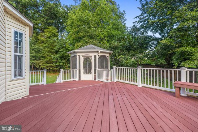 17609 OVERLOOK RD, Dumfries, VA 22026