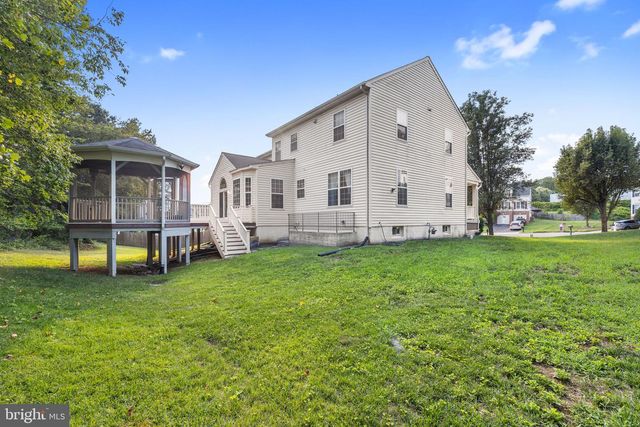17609 OVERLOOK RD, Dumfries, VA 22026