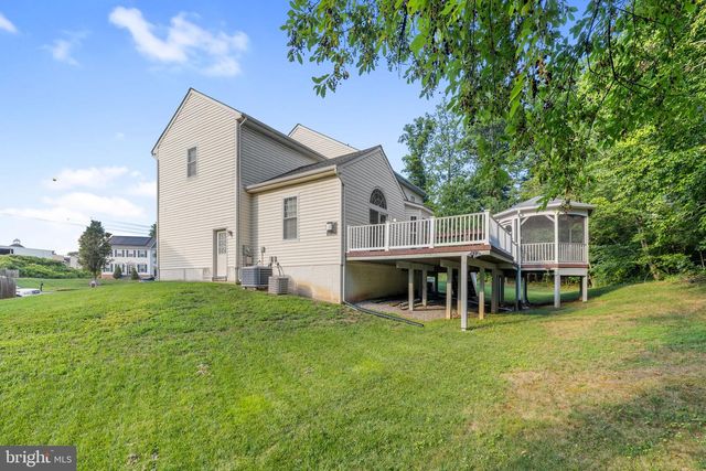 17609 OVERLOOK RD, Dumfries, VA 22026