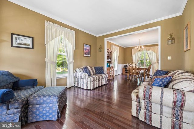 17609 OVERLOOK RD, Dumfries, VA 22026