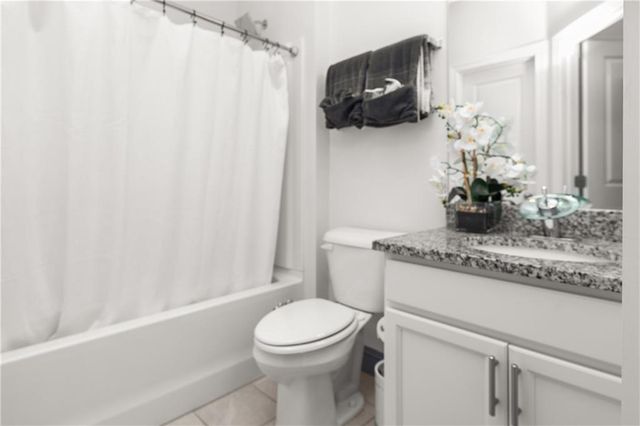 242 Harmony Lake Drive, Holly Springs, GA 30115