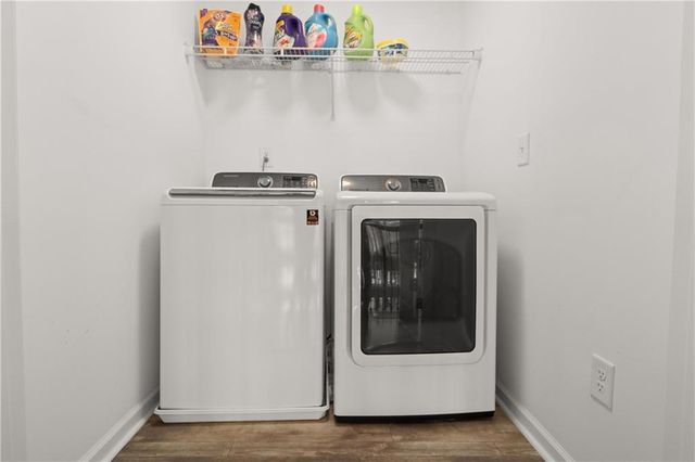 242 Harmony Lake Drive, Holly Springs, GA 30115